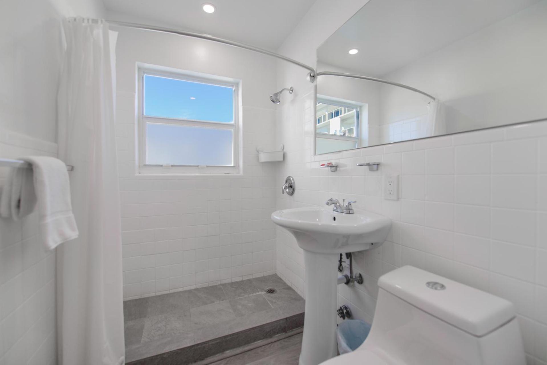 Spacious Studio With Balcony And Parking At The Beach -M46 Hollywood Exteriér fotografie